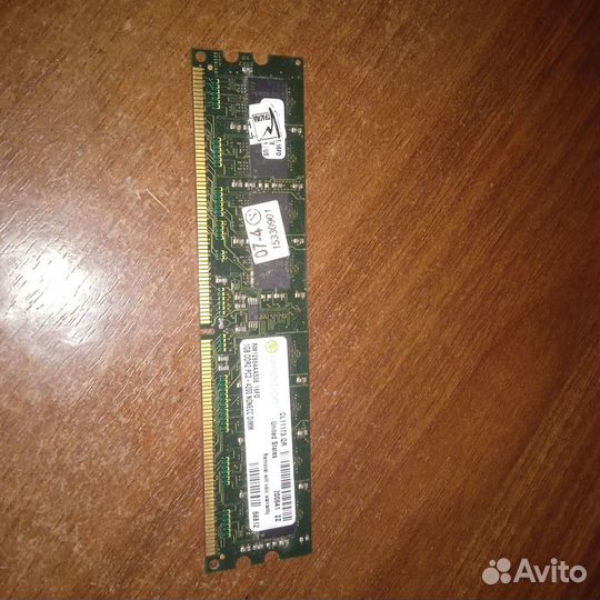 Оперативная память ddr2 1гб