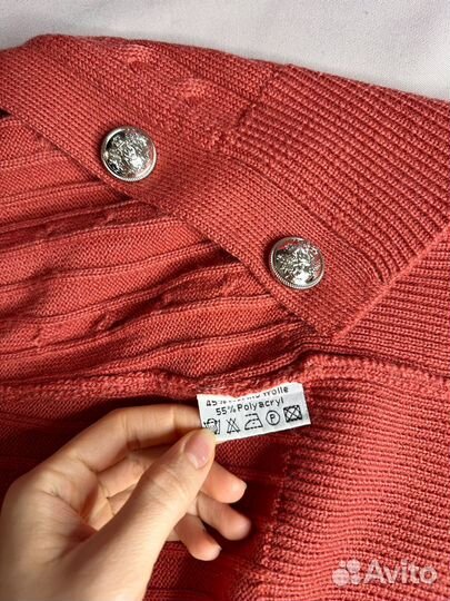 Вязаная жилетка из шерсти мериноса винтаж