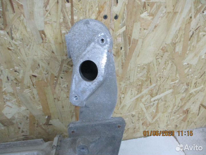 Радиатор интеркулера Мазда сх-7 2,3 АКПП