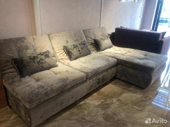 Диван в гостинную