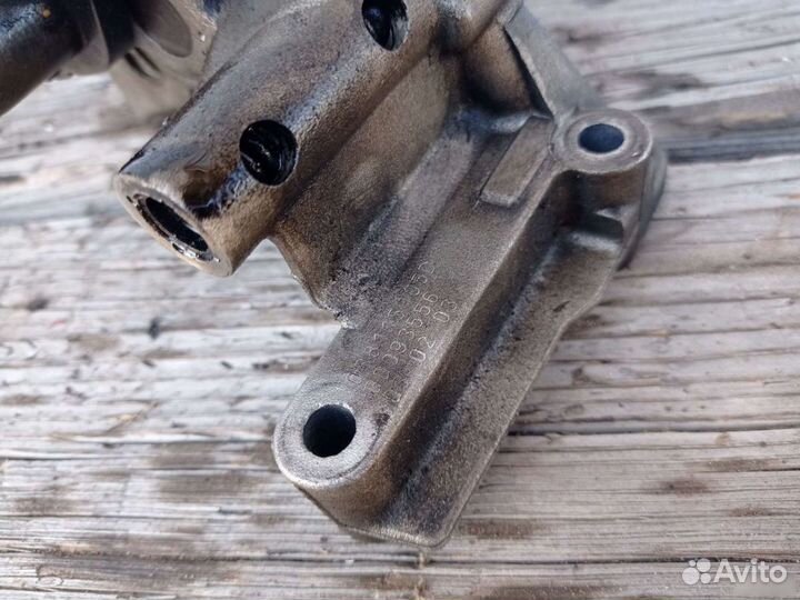 Passat B5 B5+ AVF AWX масляный насос 1.9 TDI