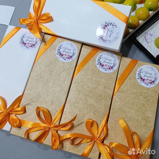 Подарки ко Дню учителя