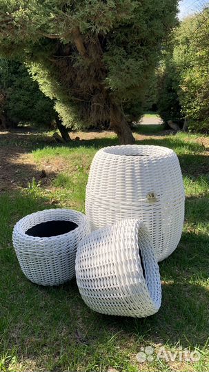 Стильные кашпо для сада