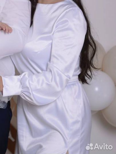 Платье миди с разрезом