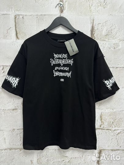 Balenciaga футболка оверсайз (стиль 2025)