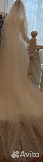 Свадебное платье и фата