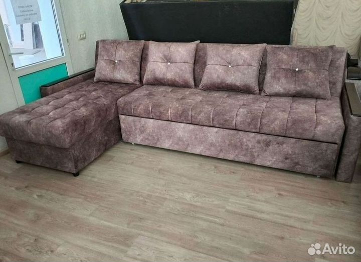 Диван угловой на заказ не б/у