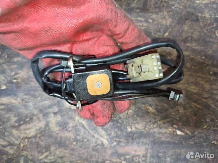 Zzr600-2 93-06 датчик холла