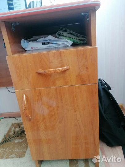 Письменный стол