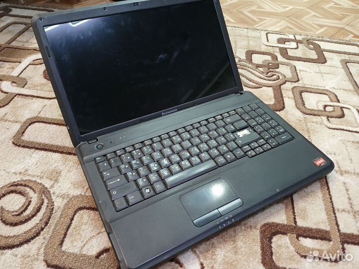 Lenovo G555