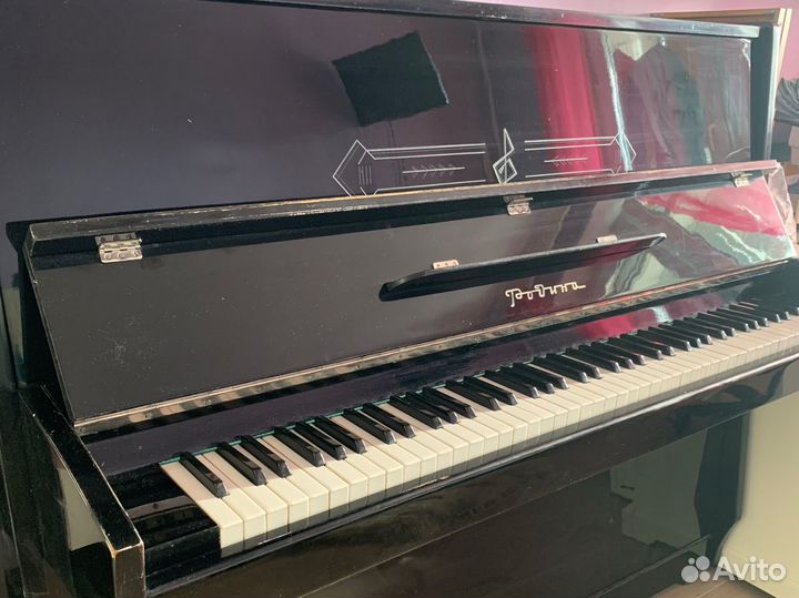 Пианино Родина