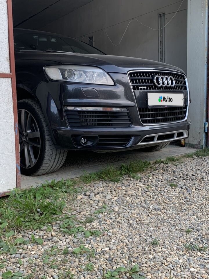 Audi Q7: фото владельца
