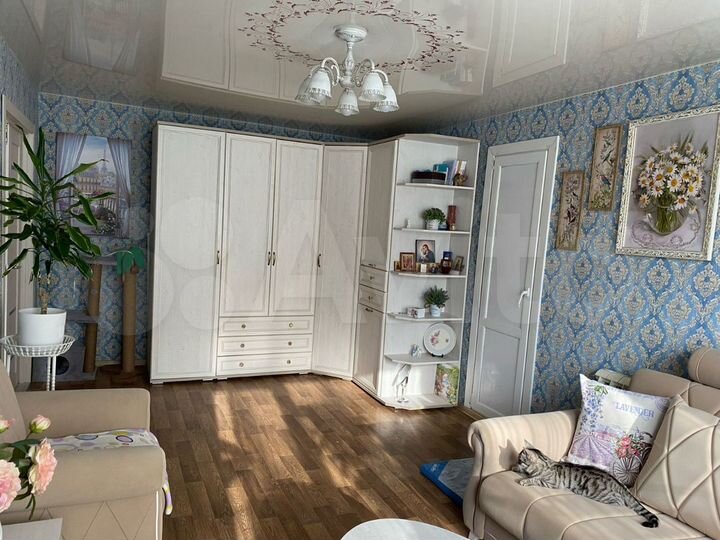 4-к. квартира, 70 м², 1/9 эт.