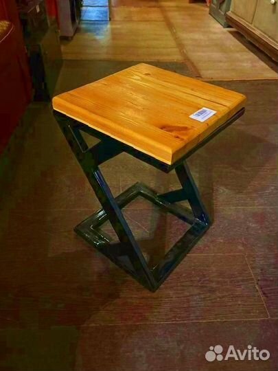 Табурет в стиле лофт