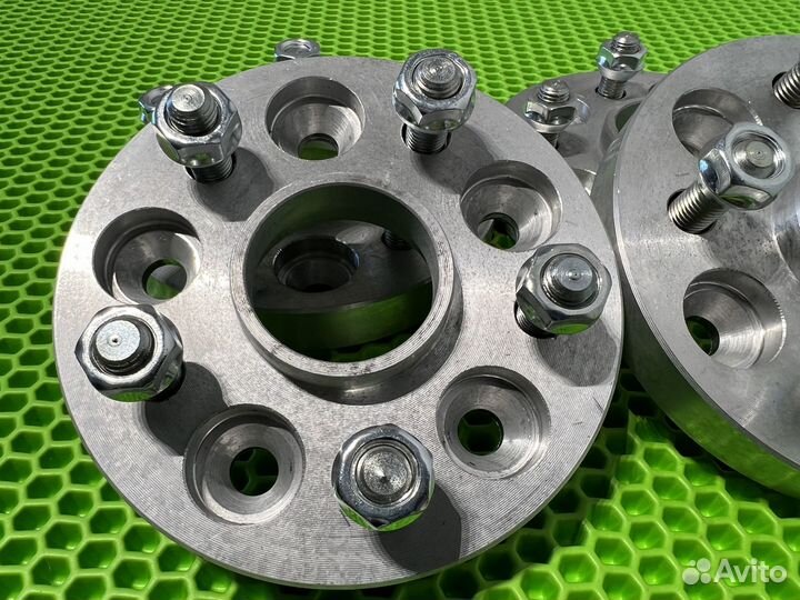 Проставки 5х105 20 мм. цо 54.1 Opel Chevrolet