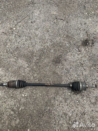 Полуось задняя Suzuki Kizashi 2.4 Сузуки Кизаши