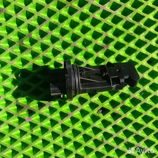 Датчик массового расхода воздуха Nissan QG