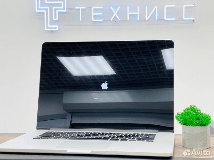 Macbook Pro 15 Late 2013 16/512