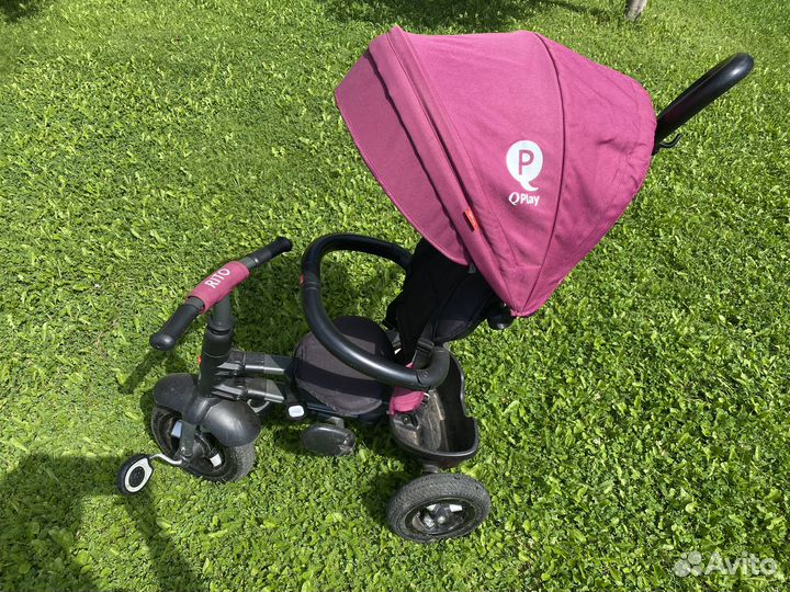 Детский трехколесный велосипед с ручкой QPlay rito