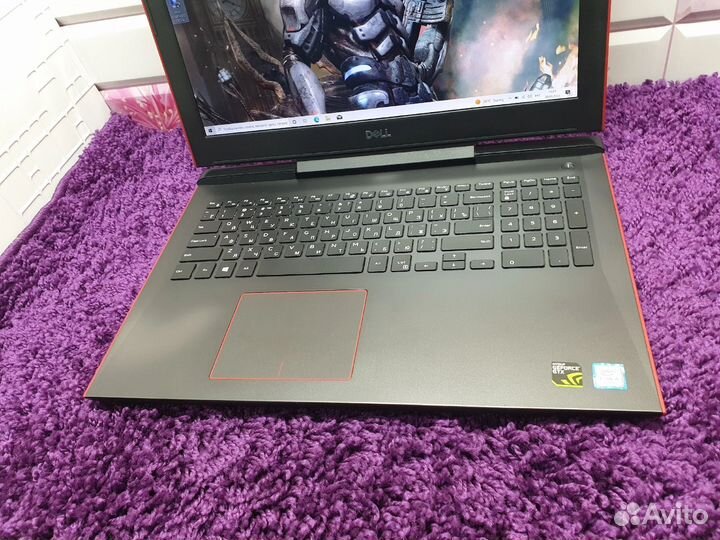 Dell full hd i5 8 GeForce GTX 1050-4GB