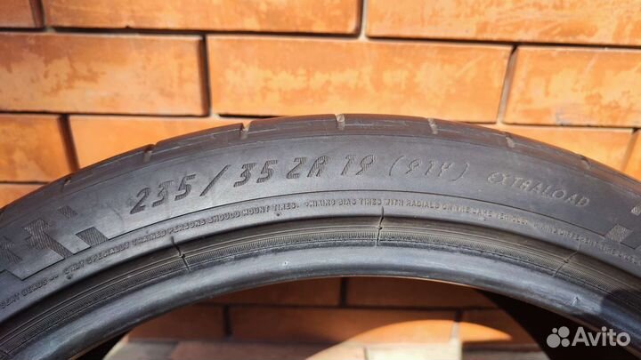 Michelin Pilot Sport 235/35 R19
