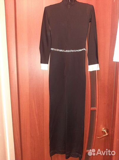 Костюм для выступлений фигурное катание