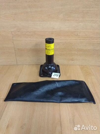 Домкрат. Land Cruiser. Prado. Япония. #249