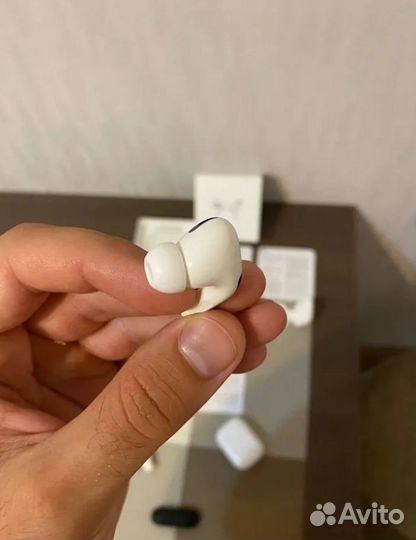 Наушники AirPods Pro