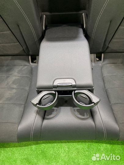 Сиденья комплект задняя Mercedes-Benz E 213