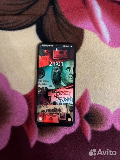 Телефон Samsung a30s