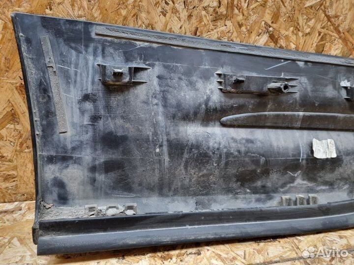Накладка двери задняя левая Mercedes-Benz