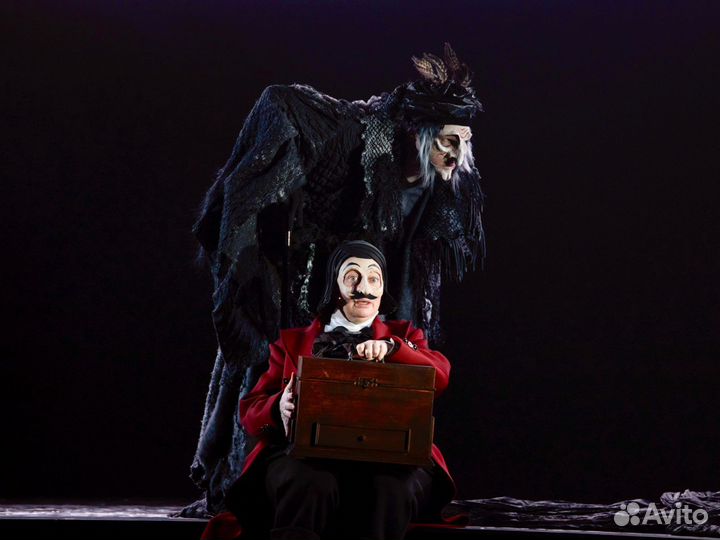 Спектакль «мертвые души»