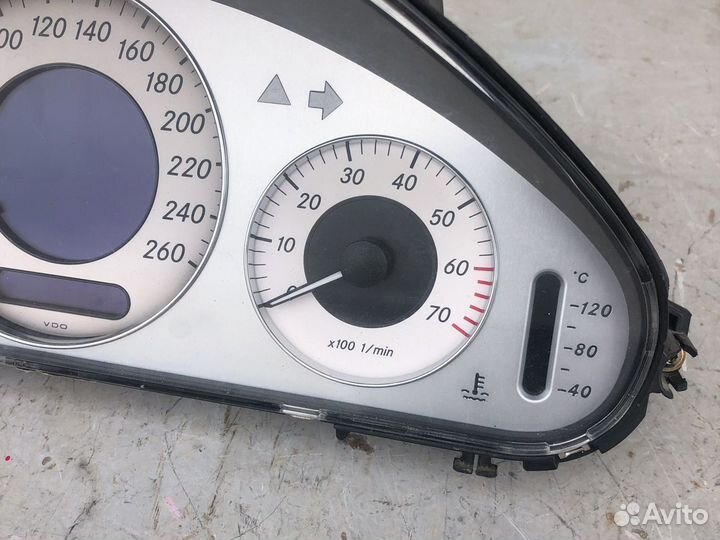 Щиток Приборов Mercedes w211 Е211 w211