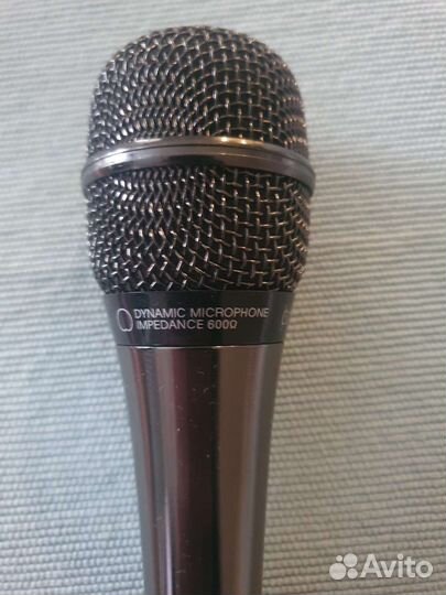 Микрофон LG для караоке
