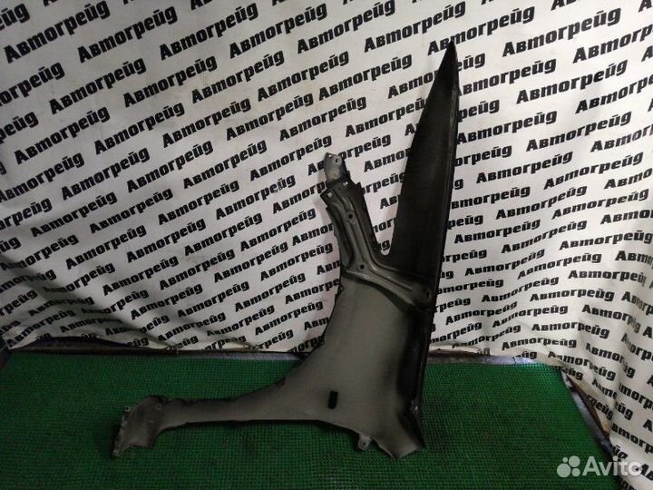 Крыло переднее правое Honda Stream RN8