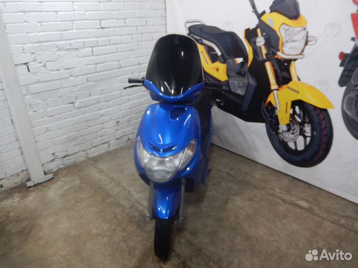 Скутер Suzuki Address New для двоих без РФ