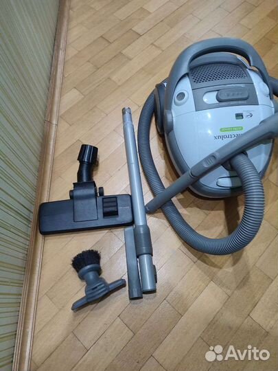 Пылесос Electrolux Ultra Silencer Z3358