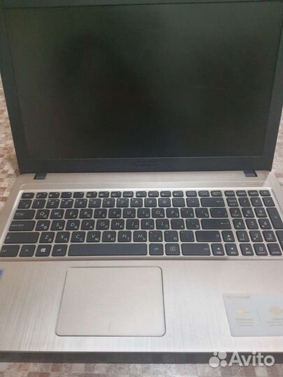 Ноутбук asus