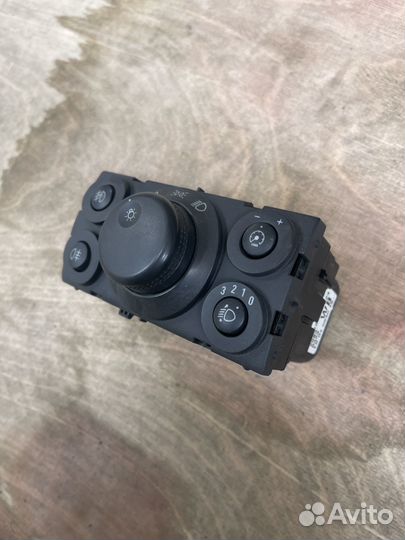 Блок ю света под птф на Opel Astra H