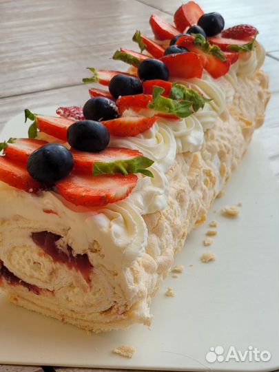 Меренговый рулет