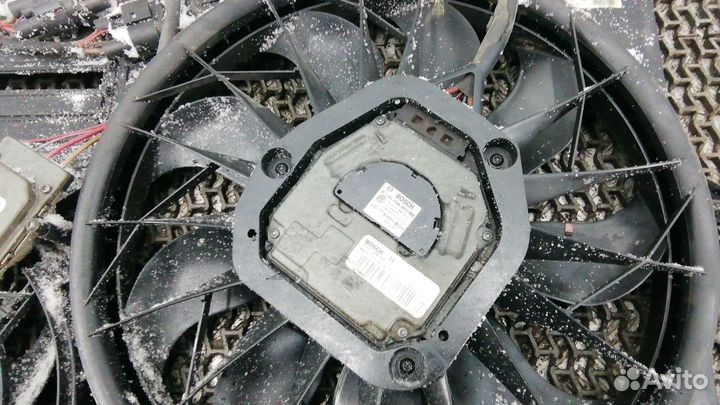 Вентилятор радиатора Audi Q7 4L 2007