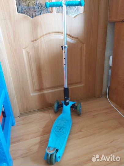 Самокат детский трехколесный светящиеся колеса