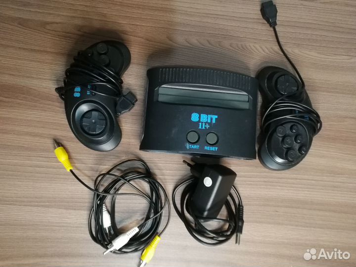 Игровая приставка Dendy 3000 игр