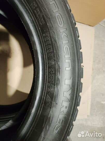 Nokian Tyres Hakkapeliitta 9 SUV 235/55 R19 105