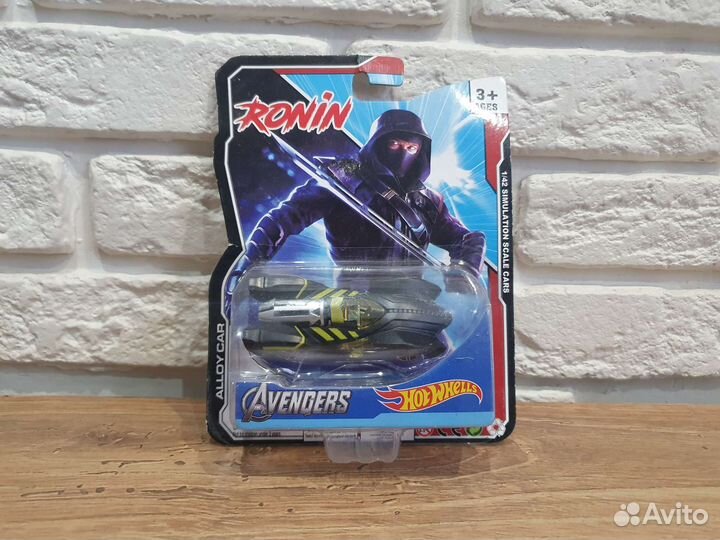 Hot wheels машинки