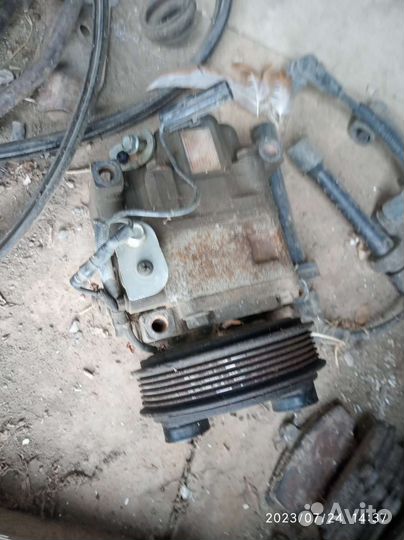 Компрессор автомобильный