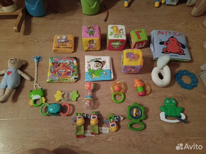 Игрушки погремушки грызунки гирлянды