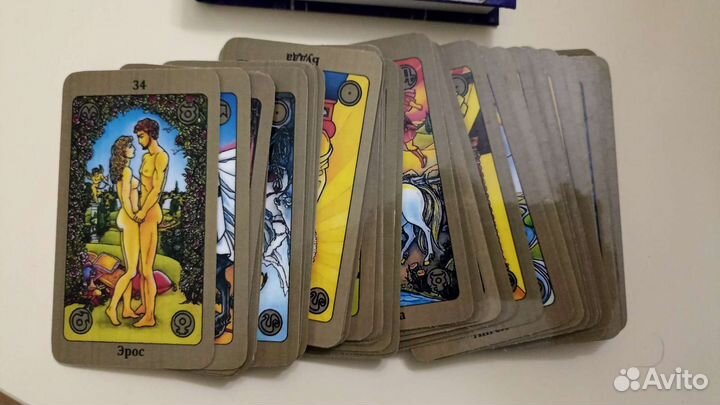 Метафорические карты и книга Симболон