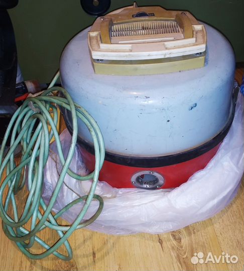 Пылесос Буран-3