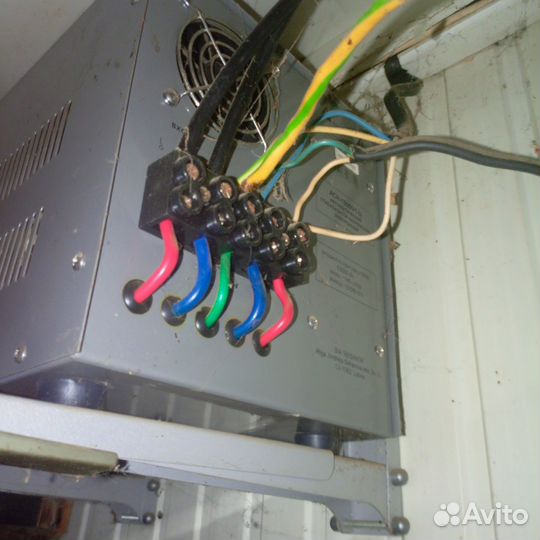 Стабилизатор напряжения